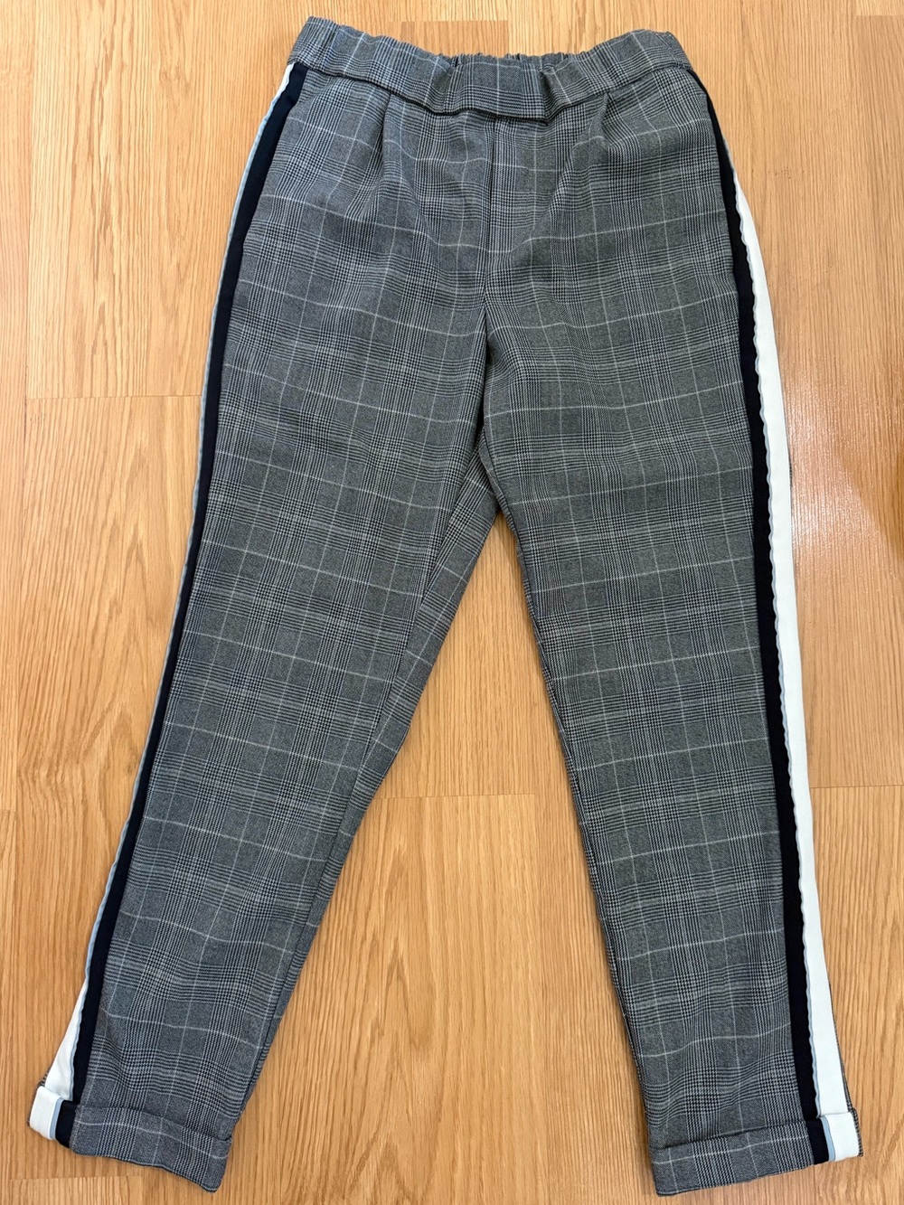 Zara Gray Pull-On Plaid Ankle Pants with Side Stripes XS